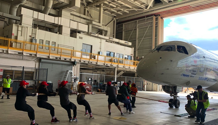 planepull